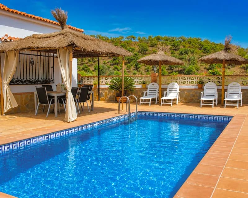 Casa La Loma, vakantiehuis aan de Costa del Sol in Zuid-Spanje, met zwembad, eetkamer