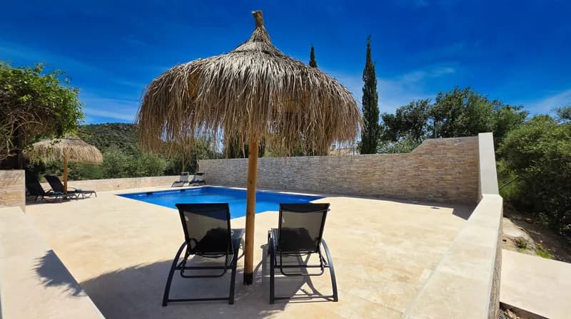 Casa Pájaros Del Este, holiday home on the Costa del Sol in southern Spain, with pool, terrace